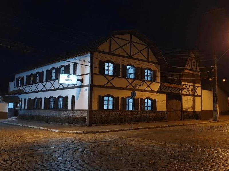 Casa Blanca Pousada Hotel Sao Lourenco  Dış mekan fotoğraf